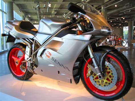 Ducati Ducati 916 Senna - Moto.ZombDrive.COM