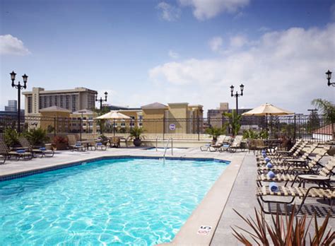 DoubleTree Suites by Hilton Anaheim Resort | WestJet official site