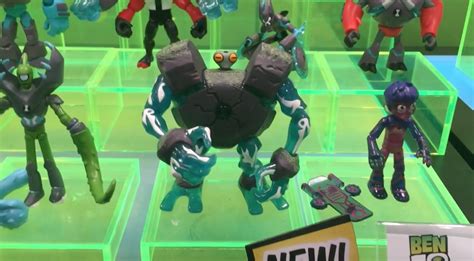 Ben 10 reboot toys 2021 - berlindadollars