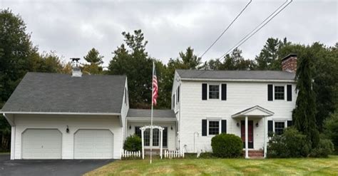 10 Nesenkeag Dr, Litchfield, NH 03052 - House Rental in Litchfield, NH ...