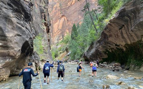 Riverside Walk & The Narrows in Zion National Park - We're in the Rockies