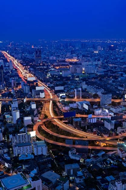 Premium Photo | Bangkok skyline