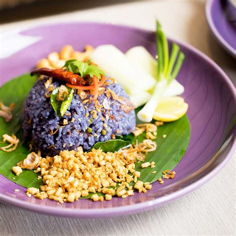 Nara Thai celebrates Oriental cuisine at its new address in Mumbai | Architectural Digest India