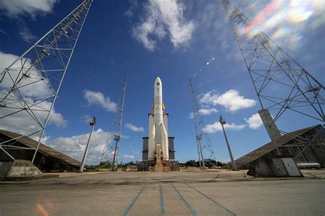 ESA - First view of Ariane 6 on launchpad