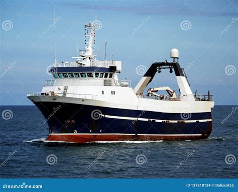 Stern Trawler Underway at Sea. Stock Photo - Image of sailing, north ...