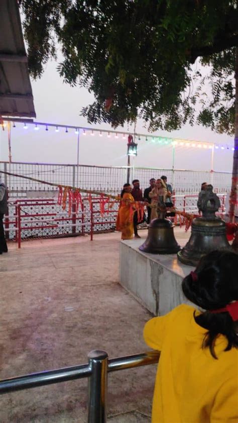 Mata Sharda Devi Temple Maihar Dham - ChaloGhumane.com