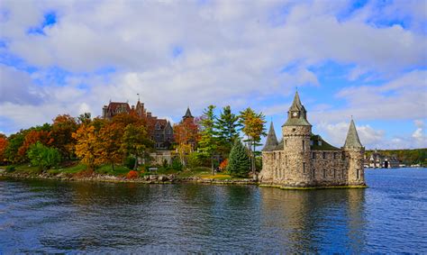 16 Best Islands in the Great Lakes to Discover - Midwest Explored