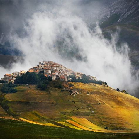 Castelluccio, Umbria | Italy travel, Umbria italy, Italy