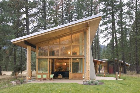 Shed Roof Cabin Design Methow Valley, WA |Natural Modern Architecture Firm