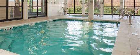 Hotels in Columbia, MO with Indoor Pool and Fitness Center | Courtyard ...