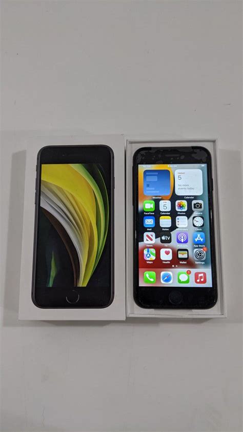 Apple iPhone SE 2020 64GB Unlocked Black for Sale in Phoenix, AZ - OfferUp