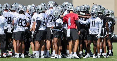 Raiders News: ESPN ranks the Raiders core roster 17th - Silver And ...