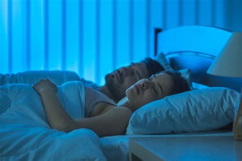 Some doses of blue light from screens may not affect your sleep | New Scientist