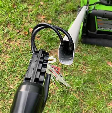 Greenworks Pro 60V Cordless 21" Self-Propelled Brushless Lawn Mower W/ 5.0 AH Battery review ...