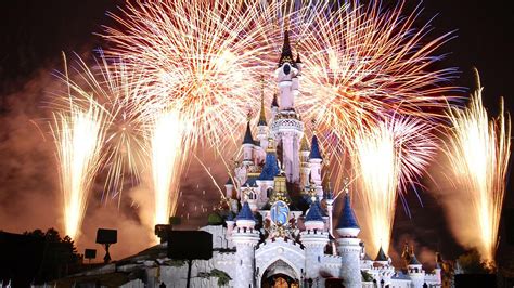 Disney Fireworks Wallpapers - Top Free Disney Fireworks Backgrounds - WallpaperAccess