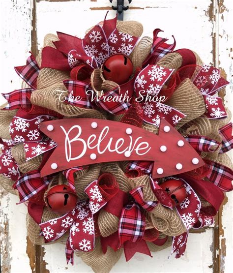 36 Best Christmas Wreath Ideas and Designs for 2021