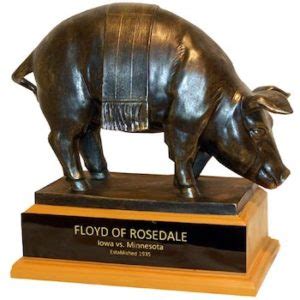 Iowa's “Peacemaker Pig” Floyd of Rosedale Calmed Racial Tensions