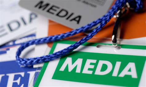 Who gets a press pass? Media credentialing practices in the United States - Journalist's ...