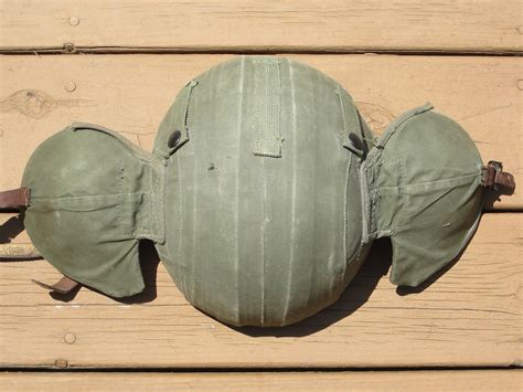 Mannie Gentile: Combat Helmets of the 20th Century: USAAF M4A2 Flak Helmet