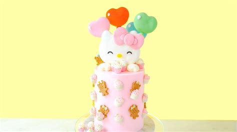 Hello Kitty Cake - Facts.net