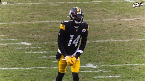 Steelers Rookie George Pickens Draws Favorable Comparison To Hall Of ...