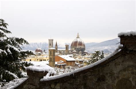 Florence in the Snow, December 2009 : Florence On Line