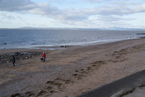 Heysham Half Moon Bay - Photo "The beach at Half Moon Bay" :: British Beaches