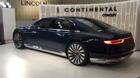 2022 Lincoln Continental Black Label