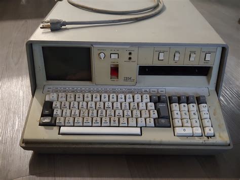 IBM 5100 Portable Computer, APL/BASIC - deskthority