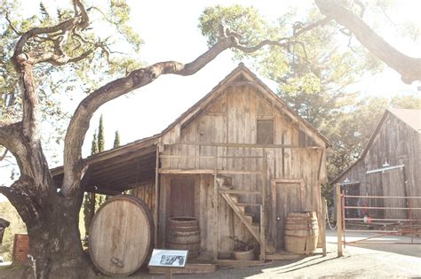 Best Santa Cruz Mountain Wineries For A Weekend Trip (With Photos!)