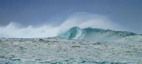 Huahine Storm Surf~ See: http://cindyknoke.com/2015/01/18/huahine-storm-surf/ Hua Hin, True ...