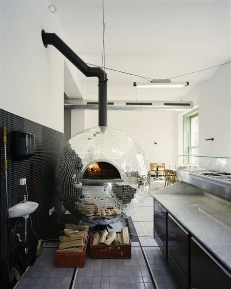 This Disco Ball Pizza Oven Probably Creates Some Delicious Pies | Ubergizmo