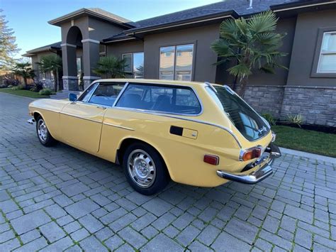 1973 Volvo P1800 Hatchback Yellow RWD Manual P1800 ES - Classic Volvo P1800 1973 for sale