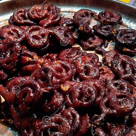 Mawa Jalebi | Food pictures, Meal time, Yummy food