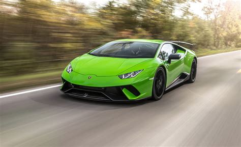 Lamborghini Huracan Reviews | Lamborghini Huracan Price, Photos, and ...