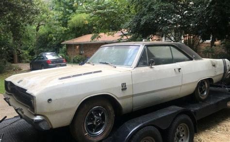 383 Powered: 1968 Dodge Dart GTS | Barn Finds