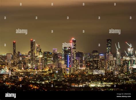 Brisbane city skyline at night Stock Photo - Alamy