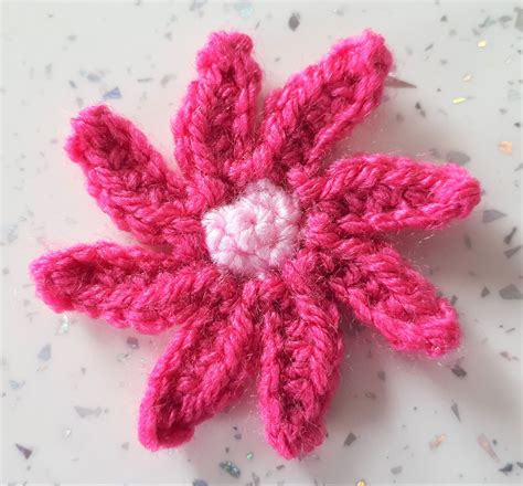 Daisies x 2 Appliques Crochet Daisy Applique Fuchsia Pink | Etsy