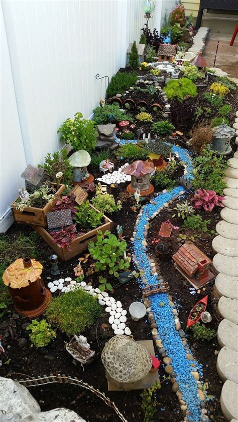 22 Amazing Fairy Garden Ideas One Should Know | Fairy garden plants, Fairy garden houses, Fairy ...