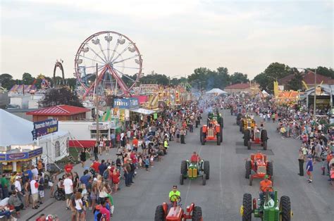 Illinois State Fair 2024 Parade - Romy Mariam