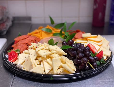 Cheese and Cracker Tray - George's Market at Dreshertown