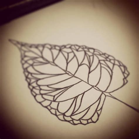 Untitled | Leaf tattoos, Tattoos, Shoulder tattoo