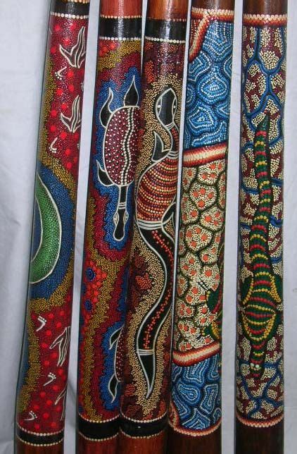 Hand Painted Didgeridoos - Aboriginal Didgeridoo Art (With images) | Stick art