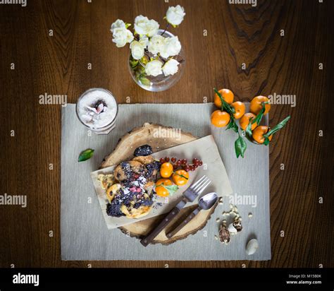 Beautiful dish hi-res stock photography and images - Alamy