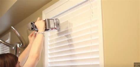 How to Clean Your Blinds Without Taking Them Down | TipHero