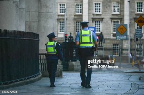 Garda Siochana Photos and Premium High Res Pictures - Getty Images