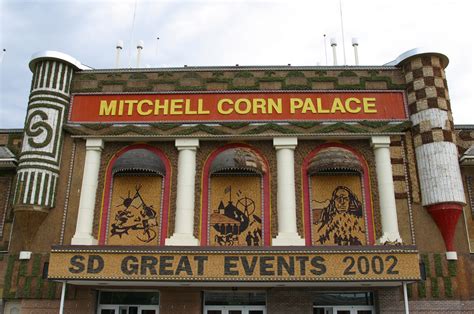 corn-palace-4