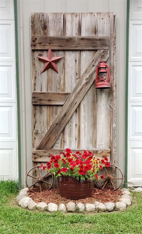 Re-purposed vintage barn door | Barn door, Old barn doors, Old barn