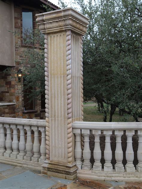 Architectural Stone Columns - Eagle Stone Supply