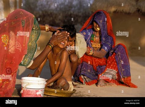 Bishnoi tribes hi-res stock photography and images - Alamy